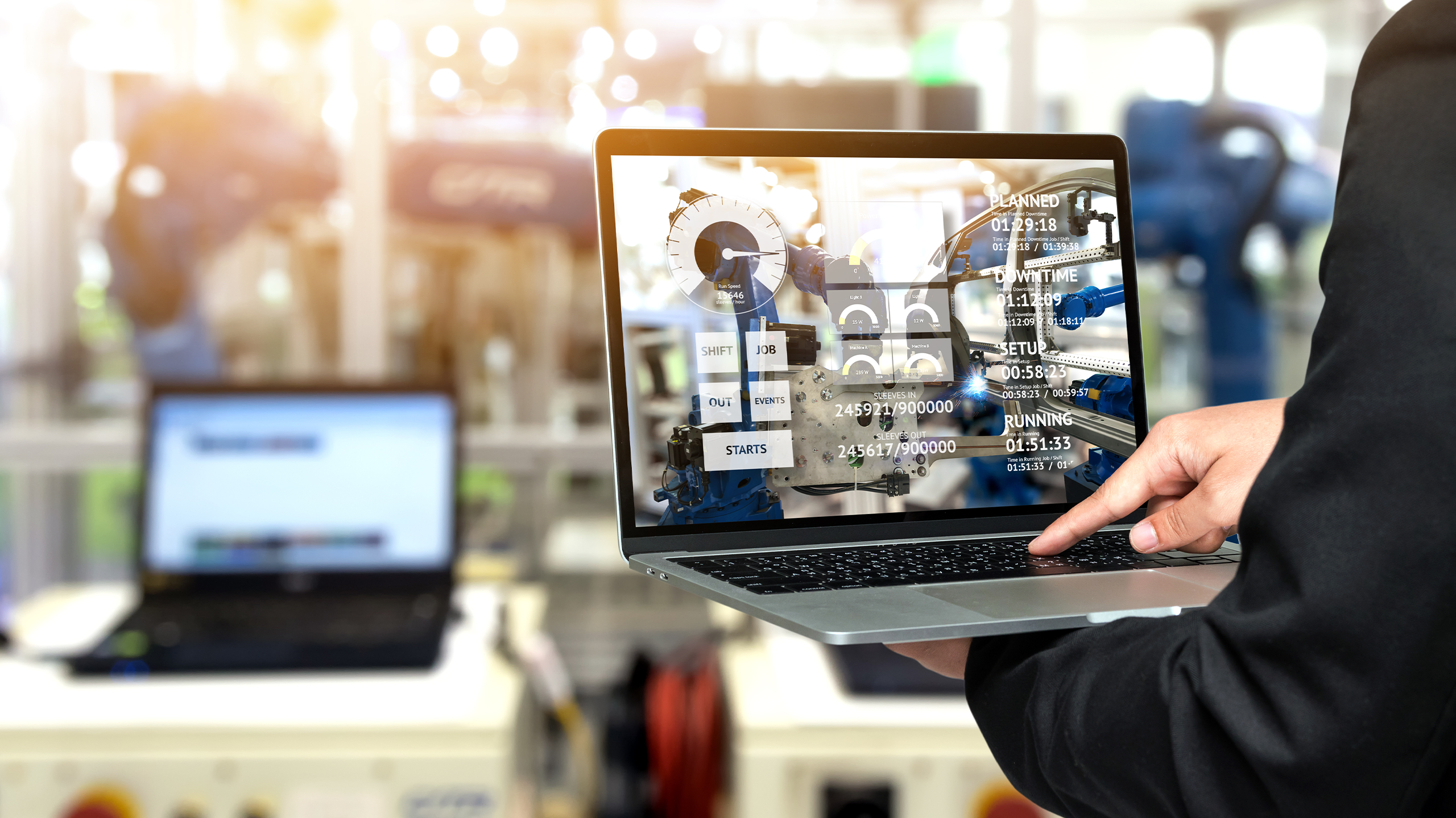 Laptop mit Impressionsbild von Power Platform